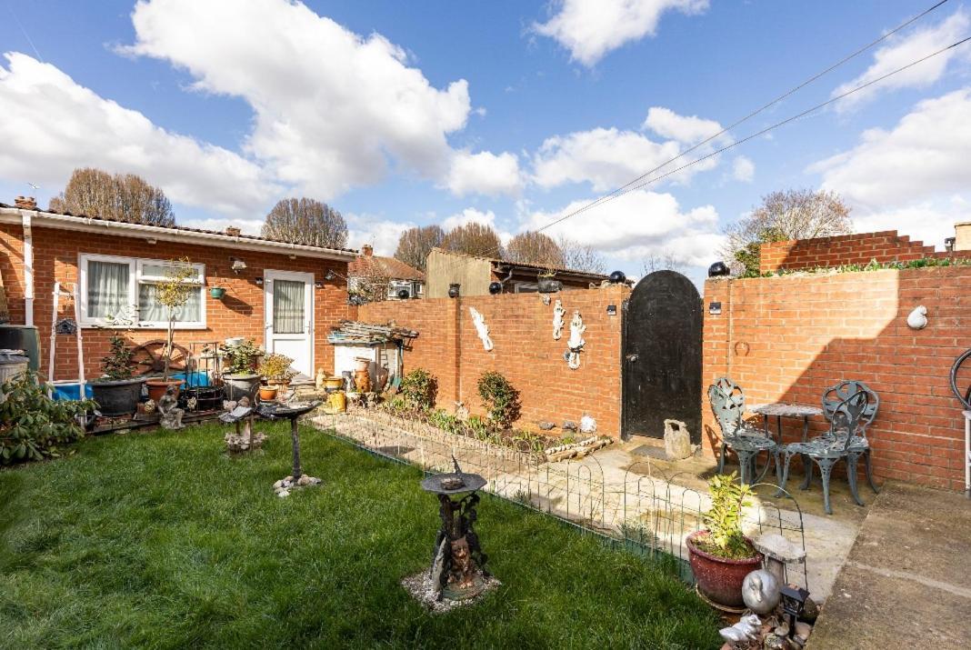 Lovely House London Exterior photo